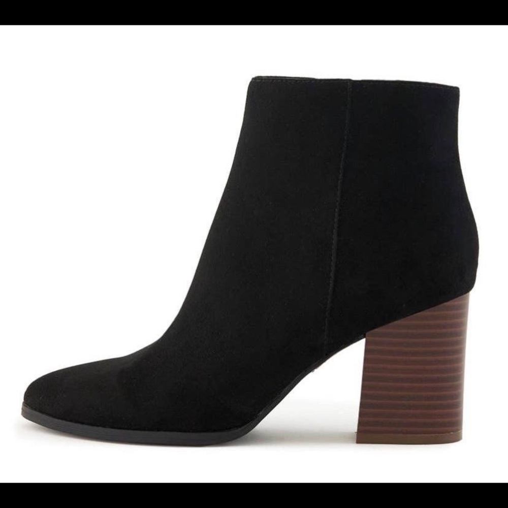 Malibu black bootie